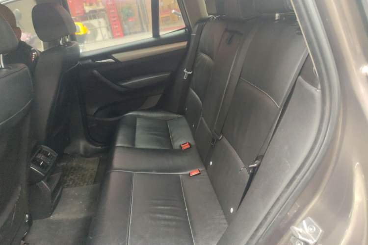 Used BMW X3 2011 xDrive28i Leading Model