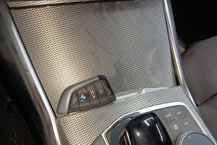 Used BMW 3 Series 2021 Second Facelift 325i M Sport Night Edition Package
