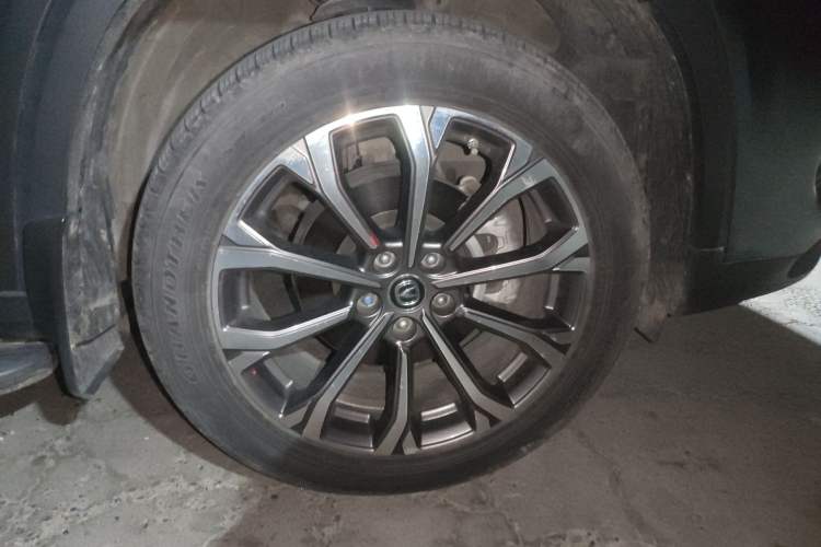 Used CHANGAN CS75 PLUS 2021 2.0T Automatic Pilot Version Right Front Wheel Hub