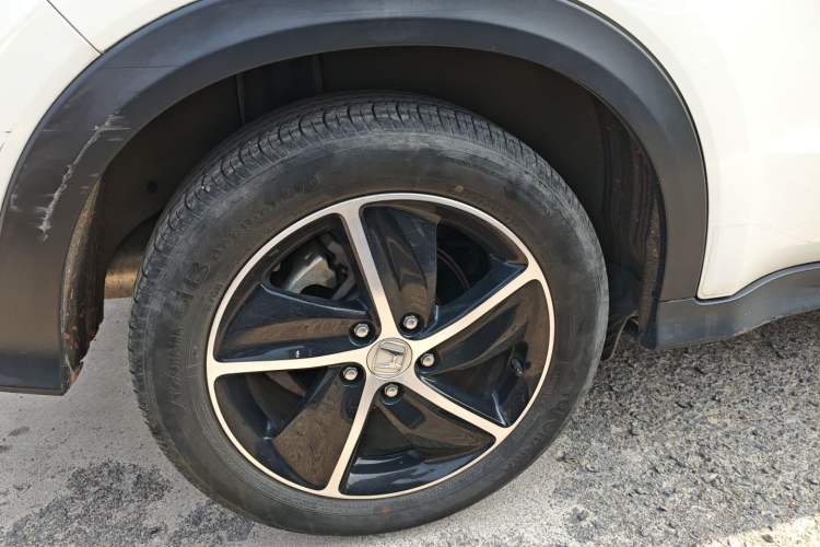 Used Honda Vezel 2020 1.5L CVT Pioneer Edition
