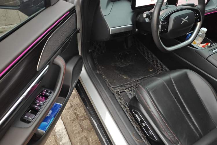 Used XPeng P7 2022 480N+ Driver Seat