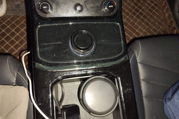 Used NETA U 2021 Pro 610 Fire-Seeking Edition Gear Lever