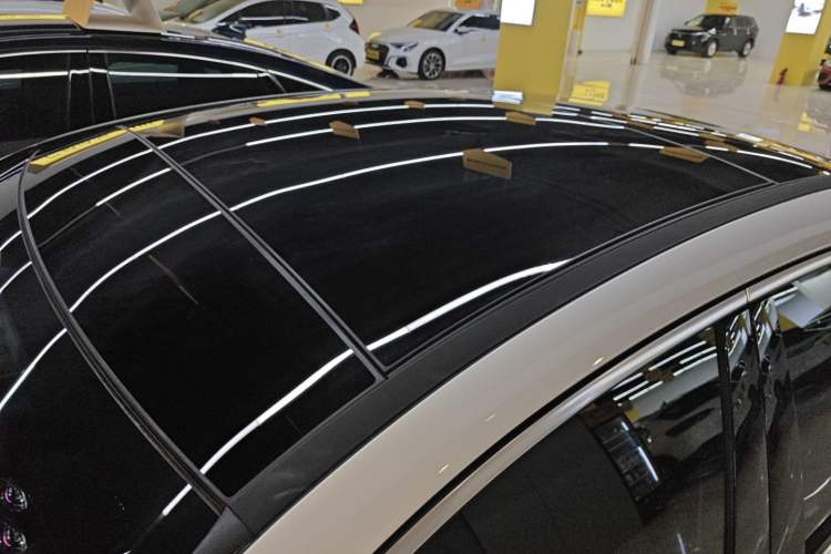 Used Mercedes-Benz A-Class 2021 A 200 L Sport Sedan Fashion Model
