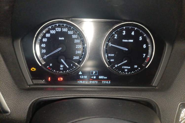 Used BMW 1 Series 2018 118i Leading Model Odometer Close Up