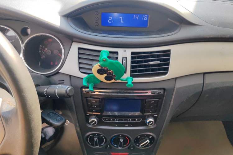 Used Dongfeng Aeolus H30 2012 CROSS 1.6L Manual Luxury Model