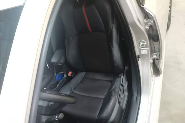 Used Toyota Levin 2023 185T CVT Sport Edition Left Front Seat