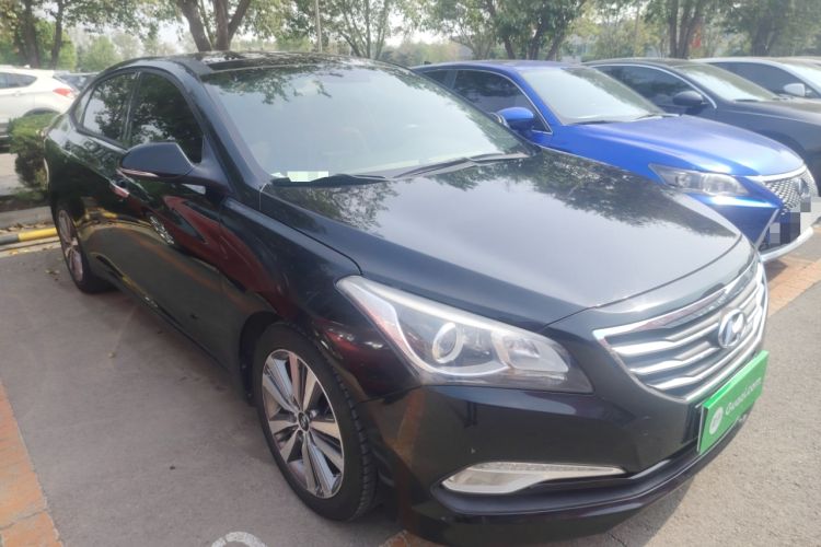 Used Hyundai Mistra 2014 1.8L Automatic Deluxe DLX Model Front Right 45 Deg