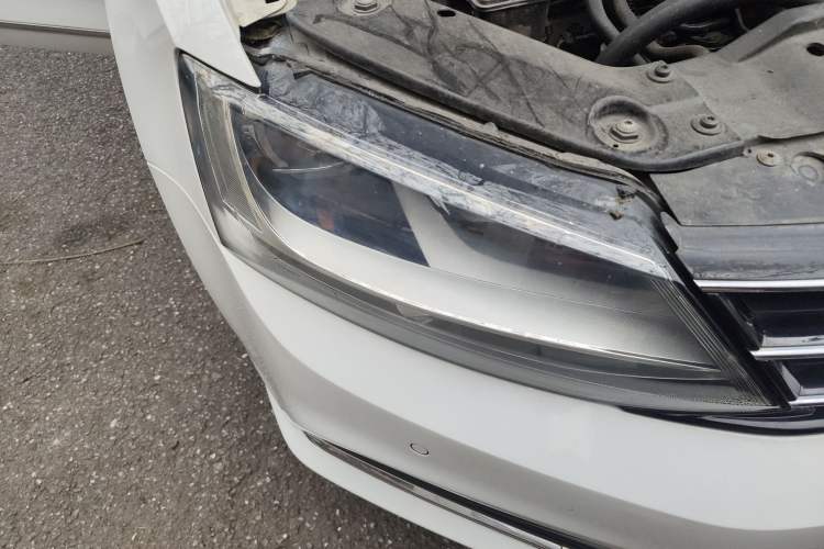 Used Volkswagen Sagitar 2015 230TSI Automatic Luxury Model