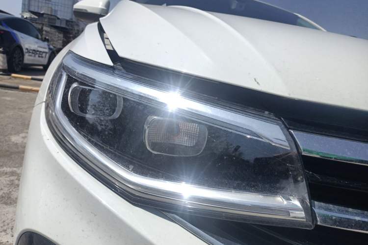 Used Volkswagen Bora 2023 280TSI DSG Prestige Edition Right Front Headlight