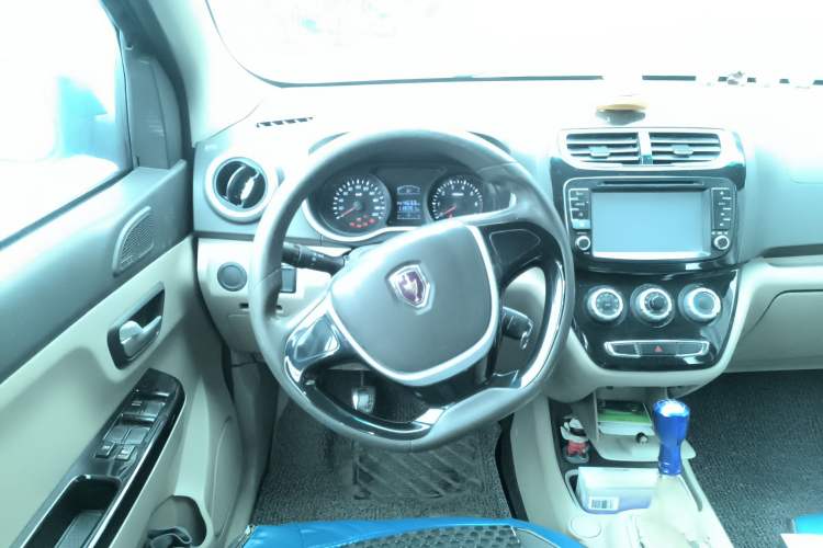 Used Jinbei 750 2015 1.5L Comfort Model
