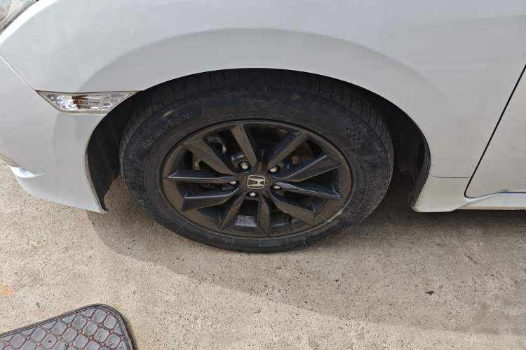 Used Honda Civic 2019 220TURBO CVT Dynamic Edition China VI Left Front Wheel Hub