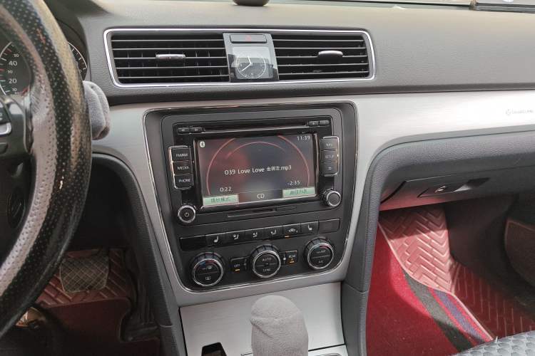 Used Volkswagen Passat 2014 1.8TSI DSG Prestige Navigation Edition
