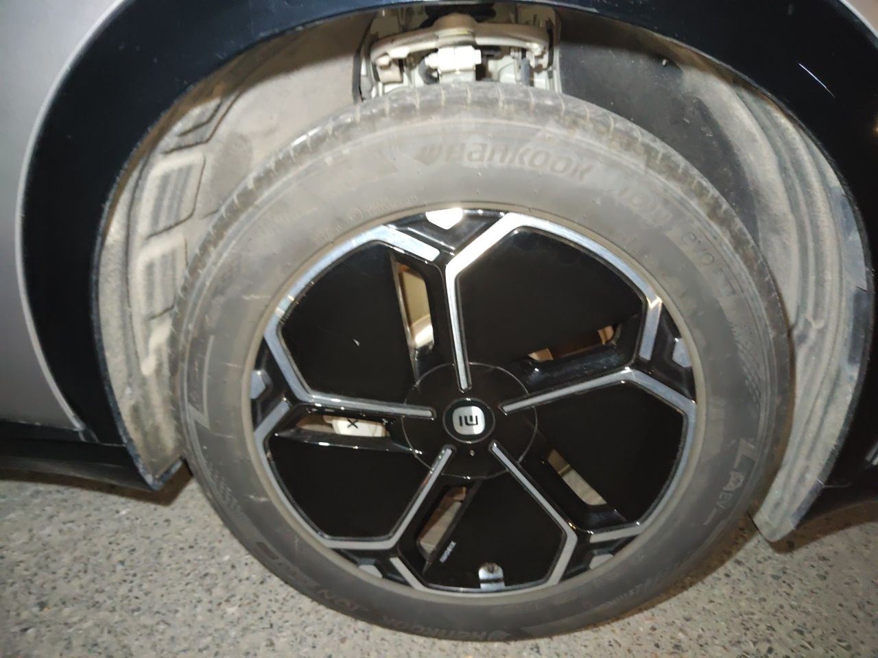 Xiaomi Auto YU7 2025 Ultra-Long Range Rear-Wheel Drive Version — снимка 8