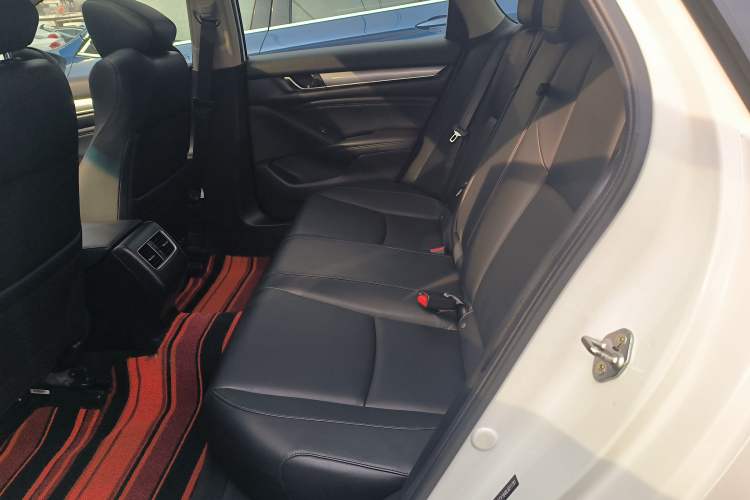 Used Honda Accord 2018 260TURBO Elite Edition China VI Left Rear Seat