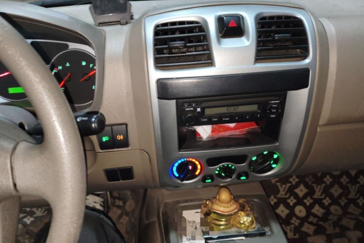 Used JMC Baodian 2015 2.8T New Value-Added Diesel Two-Wheel Drive Comfort Edition JX493ZLQ4F
