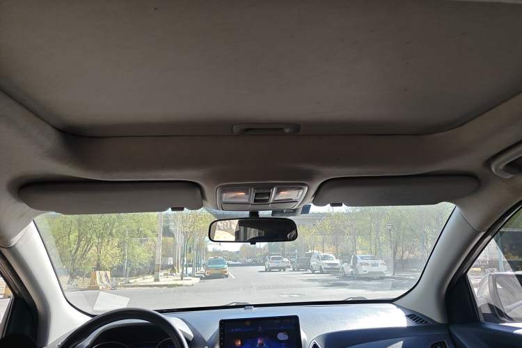 Used Hyundai ix35 2013 2.0L Automatic 2WD Comfort GL China IV Standard
