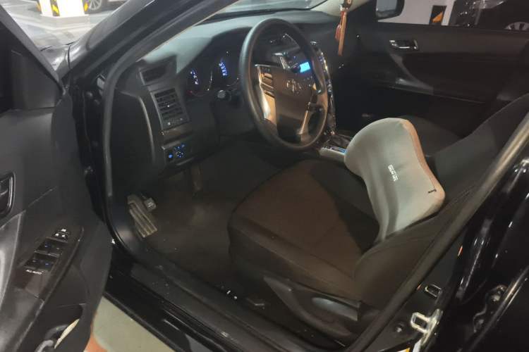 Used Toyota Reiz 2013 2.5S Elite Edition Driver Seat