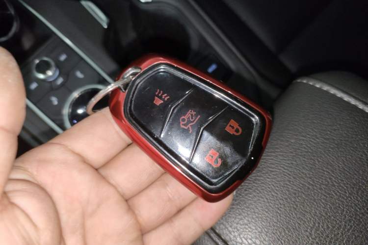 Used Cadillac XT4 2021 28T Two-Wheel Drive Leading Version Interior 1