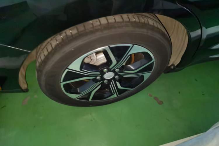 Used Hongqi E-QM5 2021 Charging Version Flagship Edition
