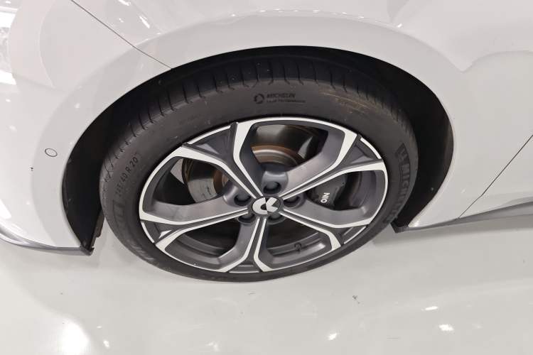 Used Nio ET5T 2024 75kWh Touring Left Front Wheel Hub