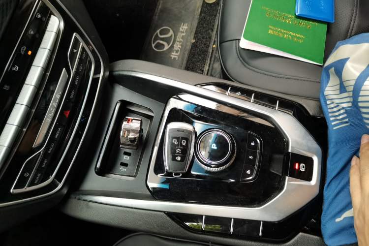 Used BAIC Beijing EU5 2018 R500 Smart Wind Edition
