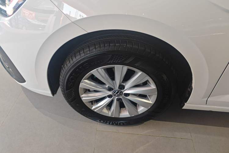 Used Volkswagen Lavida 2025 New Sharp 1.5L Outstanding New Edition Exterior 4