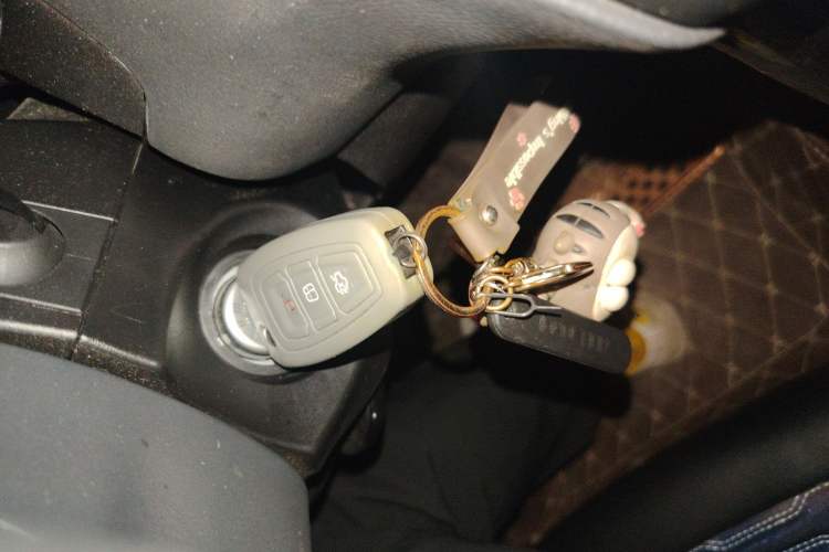 Used Ford Focus 2017 Sedan 1.6L Automatic Fashion Edition Smart Drive Version Vehicle Key