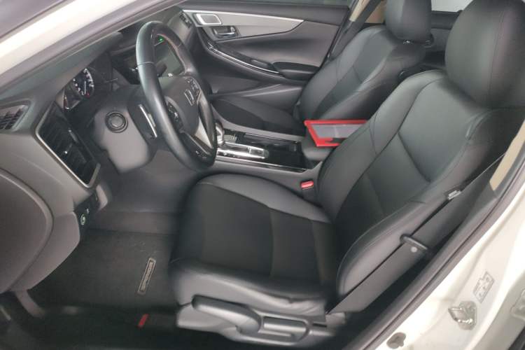 Used Honda Spirior 2015 2.0L Luxury Edition
