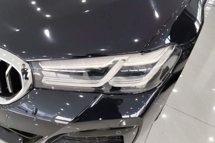 Used BMW 5 Series 2021 525Li M Sport Package