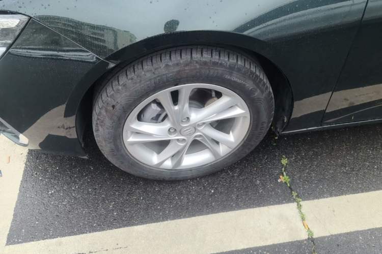 Used Buick Regal 2024 25T Deluxe Edition