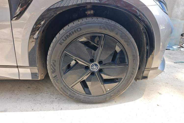 Used BYD Song L EV 2025 550 km Excellence Version