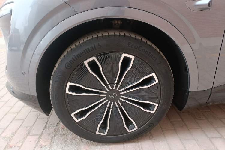 Used Avatr 07 2024 Max Extended-Range Edition Exterior 7