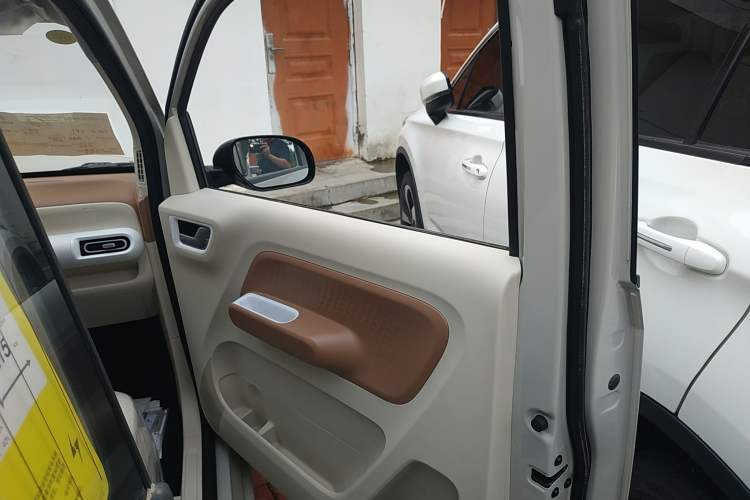 Used Wuling Hongguang MINIEV 2024 3rd Generation 215km Youth Edition