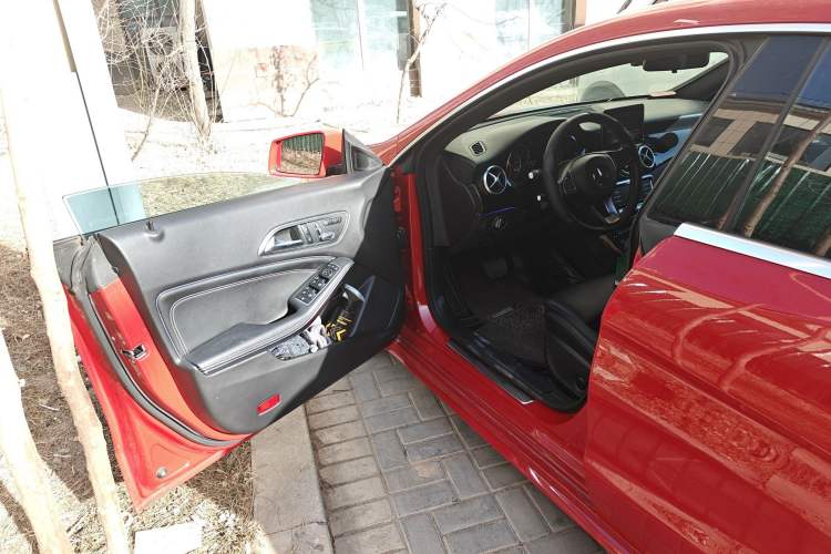 Used Mercedes-Benz CLA 2017 Facelifted CLA 200 Stylish Edition