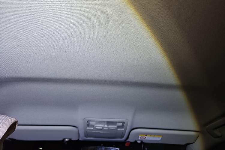 Used Toyota Corolla 2017 Revised Version 1.2T S-CVT GL Headliner