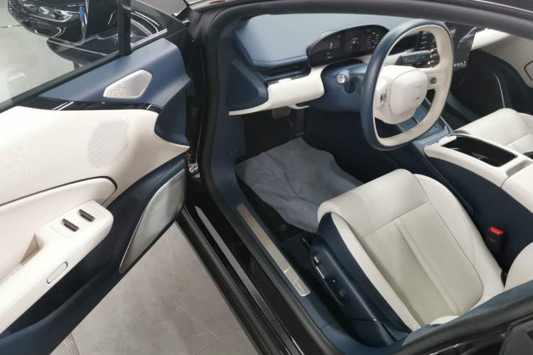 Used Zeekr 007 2024 Four-Wheel Drive Version 100 kWh
