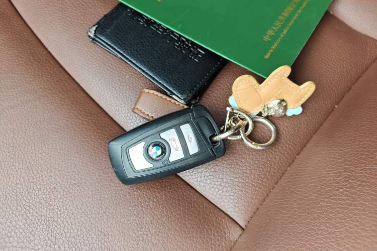 Used BMW 5 Series 2014 525Li Leading Model Vehicle Key