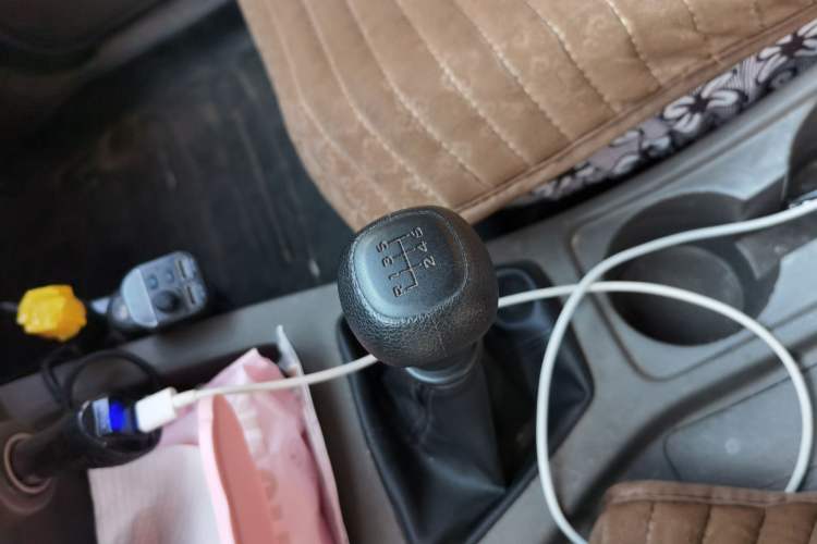 Used Wuling Rongguang V 2019 1.5L Window-Sealed Utility Model China VI LAR
