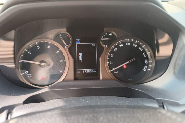 Used Toyota Prado 2018 3.5L Automatic TX-L with Rear-Mounted Spare Tire Instrument Cluster