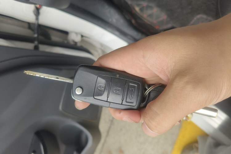 Used FORTHING Joyear S50 2016 2.0L Manual Luxury Version