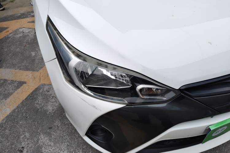 Used Toyota YARiS L Zhi Xuan 2016 Revised 1.5E CVT Charming Edition Right Front Headlight