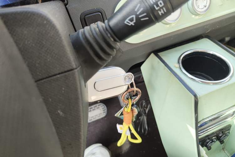 Used Wuling Hongguang MINIEV 2022 Macaron Premium Model – Lithium Iron Phosphate