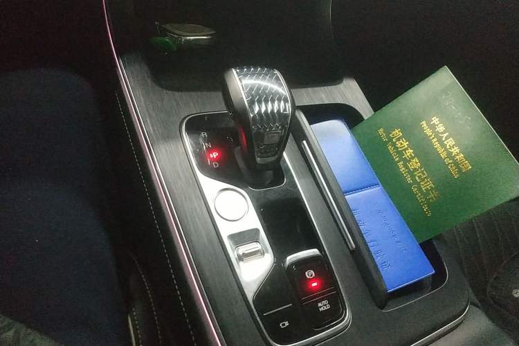 Used GAC Trumpchi GS8 2022 Flagship Series 2.0 TGDI Four-Wheel Drive Luxury Smart Connectivity Version (7 Seats)