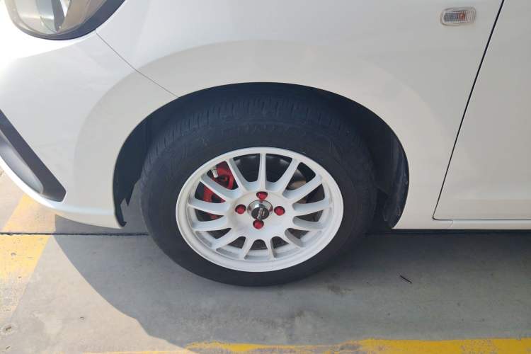 Used Honda Fit 2021 1.5L CVT Trend Edition Left Front Wheel Hub