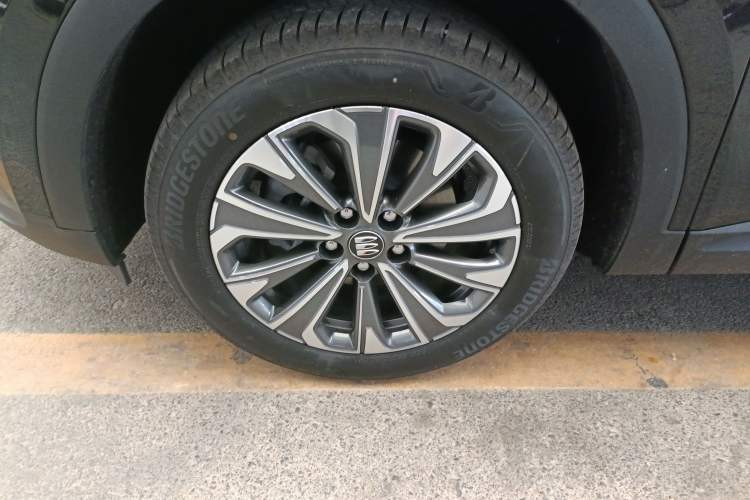 Used Buick Envision 2025 25T Entry-Grade Platinum Edition
