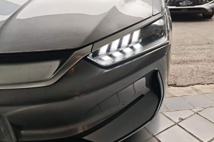 Used BYD Qin PLUS 2023 Champion Edition EV 420KM Superior Model
