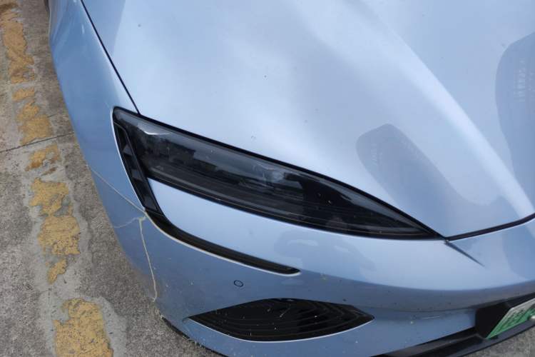 Used BYD Seal 2022 700 km Long-Range Rear-Wheel-Drive Version Right Front Headlight