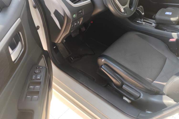 Used Honda Jade 2016 1.8L Automatic Comfort Elite Version 5 Seats