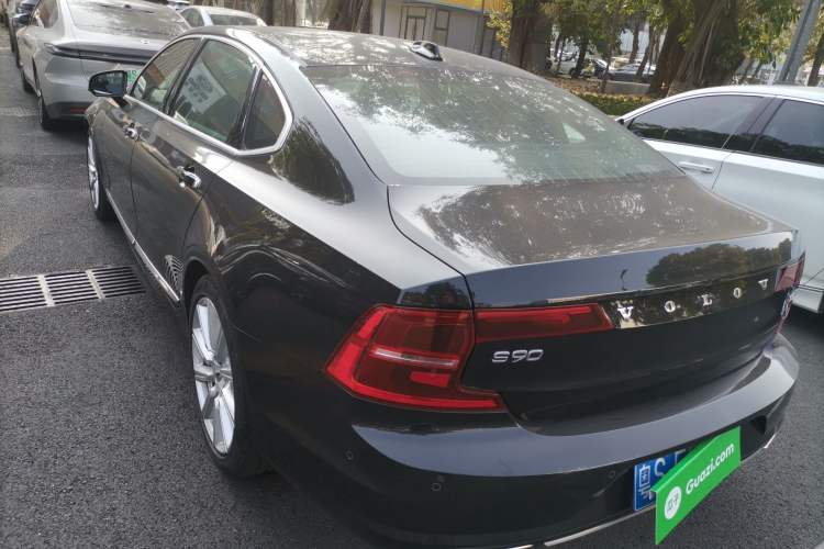 Used Volvo S90 2020 T5 Zhiya Luxury Edition