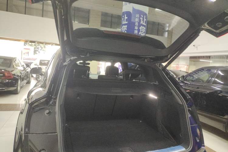 Used Audi Q5L 2023 40T Luxury Dynamic Model